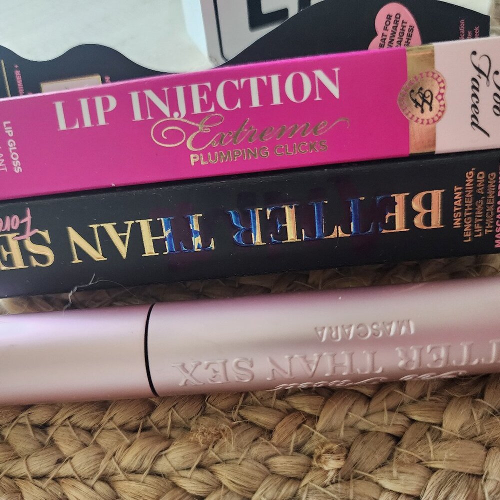 Too faced bundle